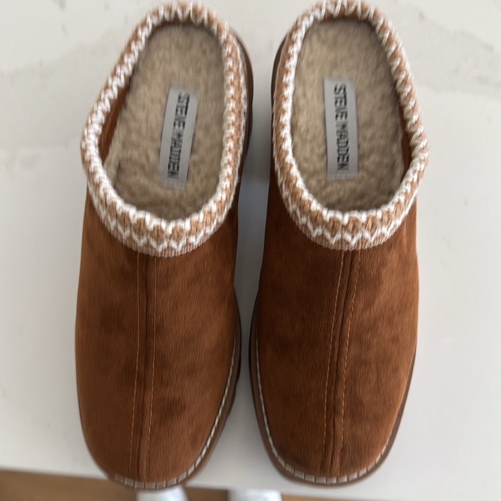 Steve Madden Brixtin Clog - Picture 2 of 8